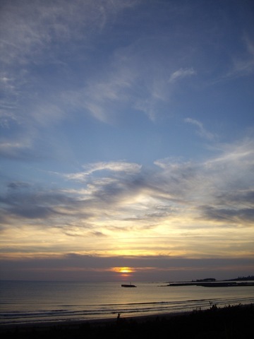 sunset08102007-1.jpg