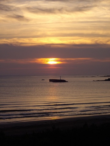 sunset08102007-2.jpg